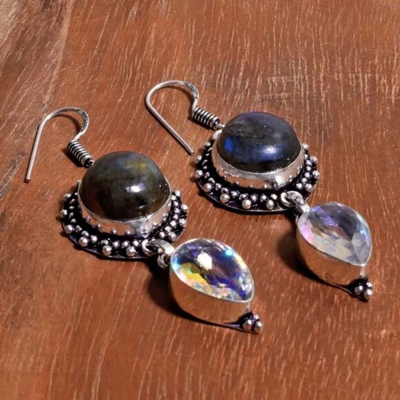 Labradorite White Topaz Handmade Drop Dangle Earrings Jewelry 2.2" - Picture 1 of 1